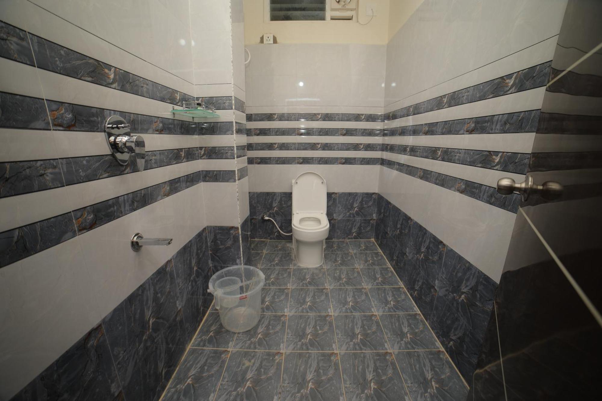 Sri Ganesh Residency Hotel Tirupati Exterior photo