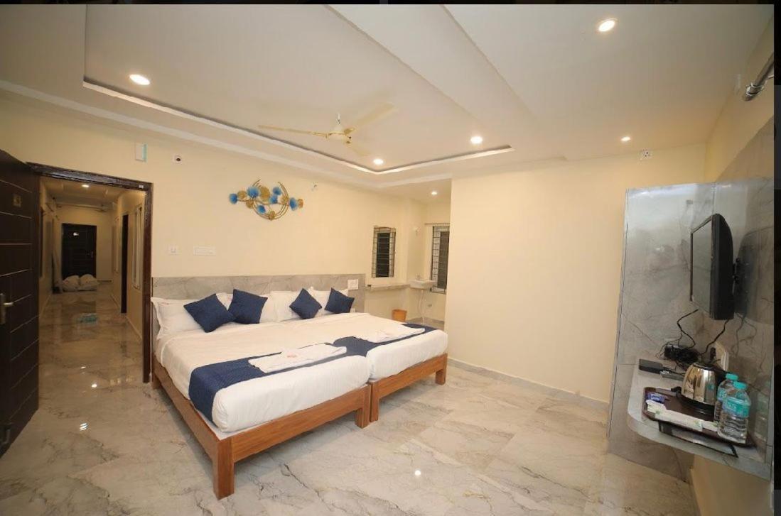 Sri Ganesh Residency Hotel Tirupati Exterior photo